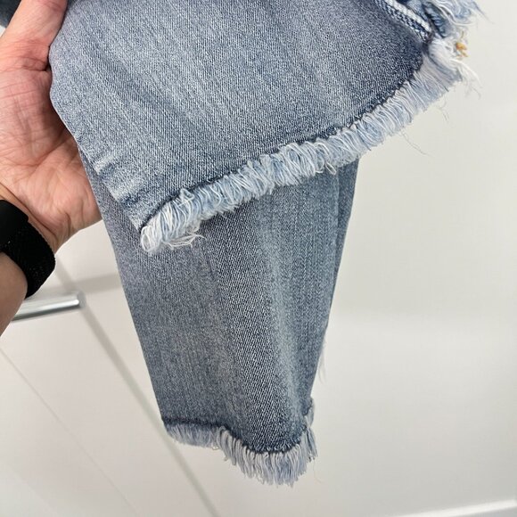 7 For All Mankind Size 28 Blue Distressed Raw Hem Ankle Jeans - Picture 7 of 11